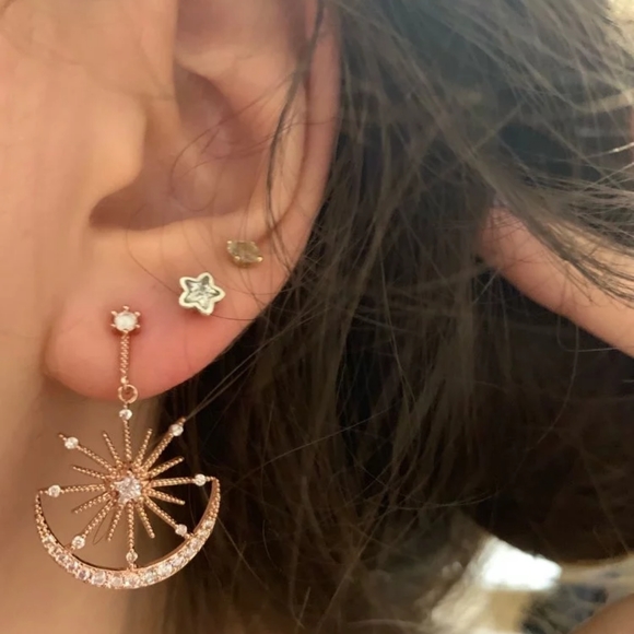 🍒NEW🍒 BOHEMIAN CRYSTAL DROP EARRINGS - Picture 5 of 6